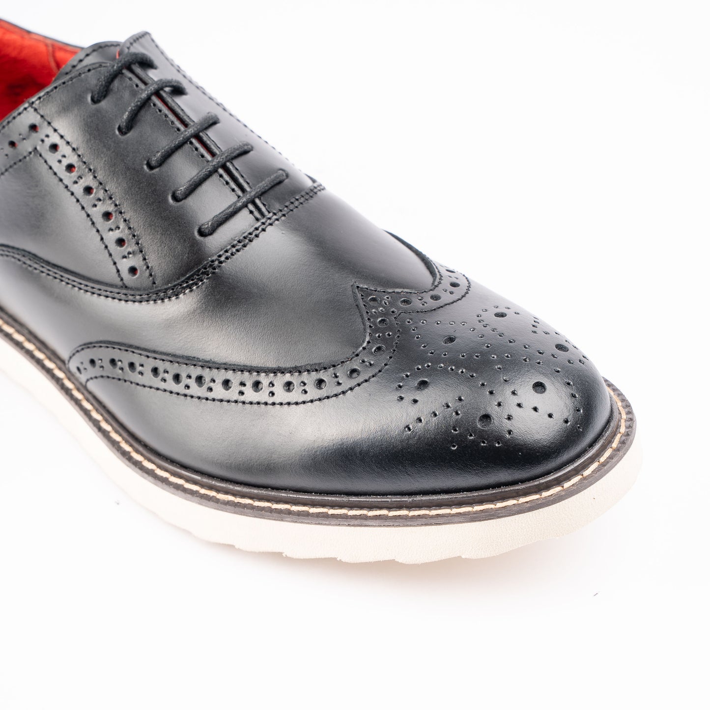 Ilakad Oxford LITE Black/White Wingtip Rubber Outsole Smart Casual Formal Genuine Leather Shoes Marikina Made